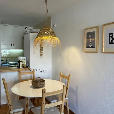 Costa Arenal 111 By Som Menorca شقة *